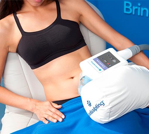 Skinaa Clinic on X: #Fatfreezing- Is a non-invasive cosmetic